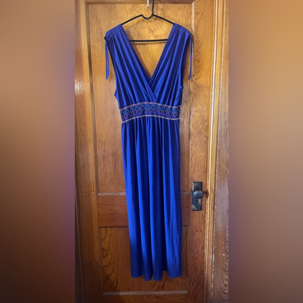 Jon and Anna blue v-neck dress Size: XL